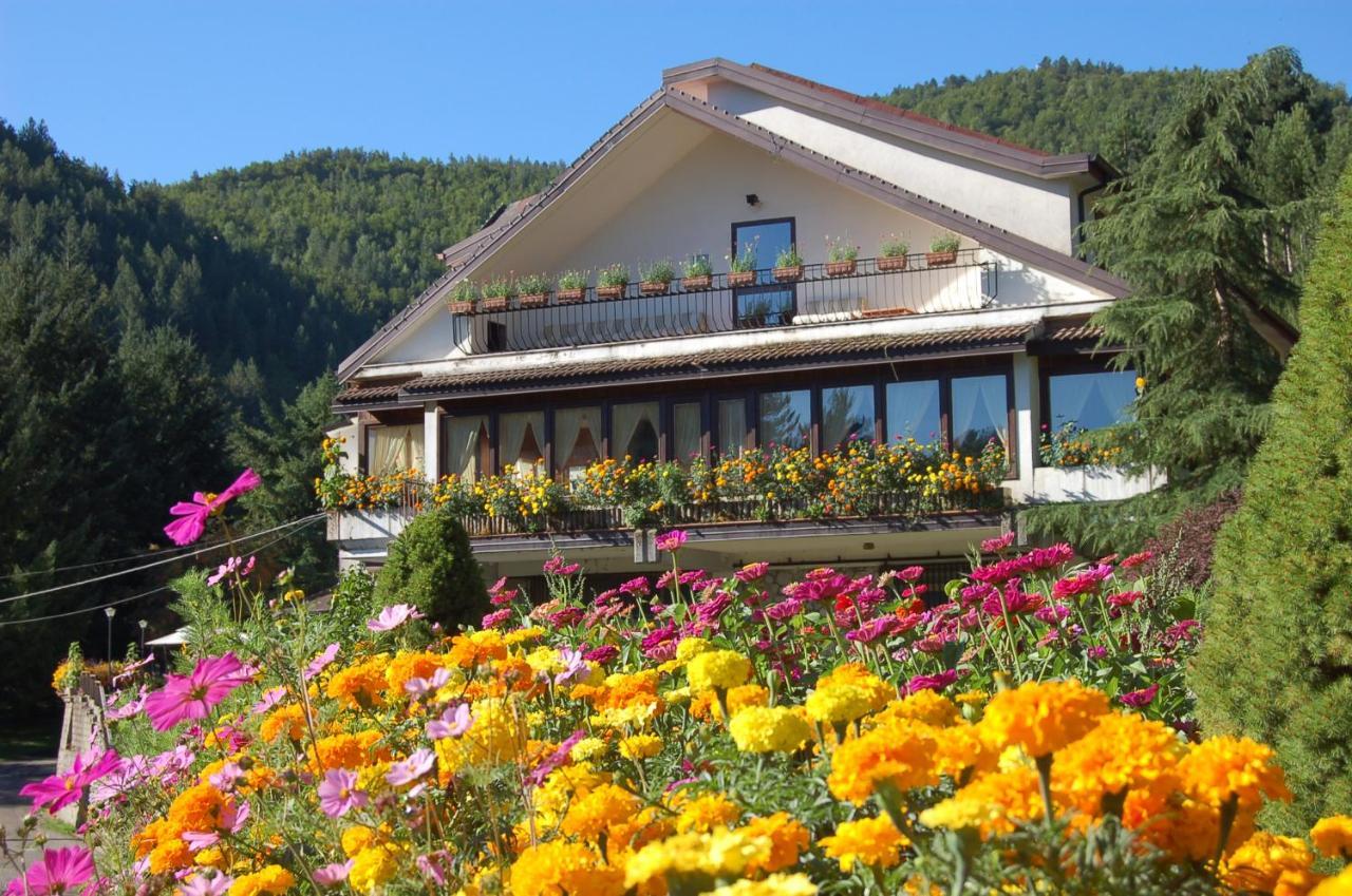 Hotel Lo Sciatore Cotronei Exteriér fotografie