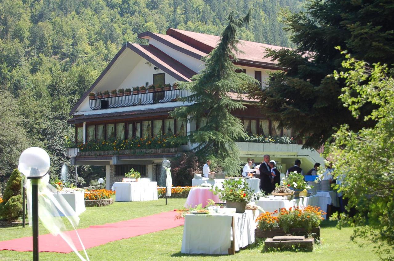 Hotel Lo Sciatore Cotronei Exteriér fotografie